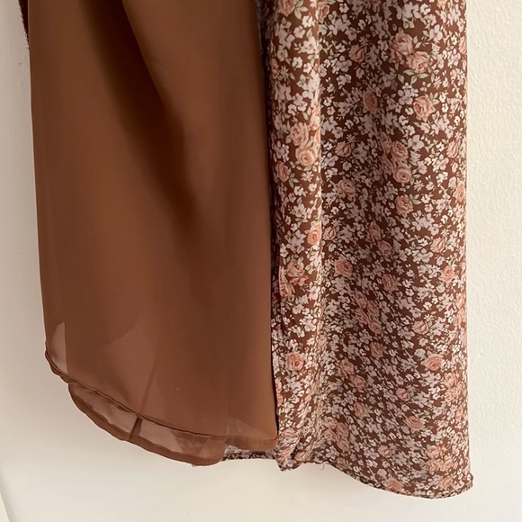 Astr the Label Lace Up Puff Sleeve Floral Midi Dress - Picture 13 of 16